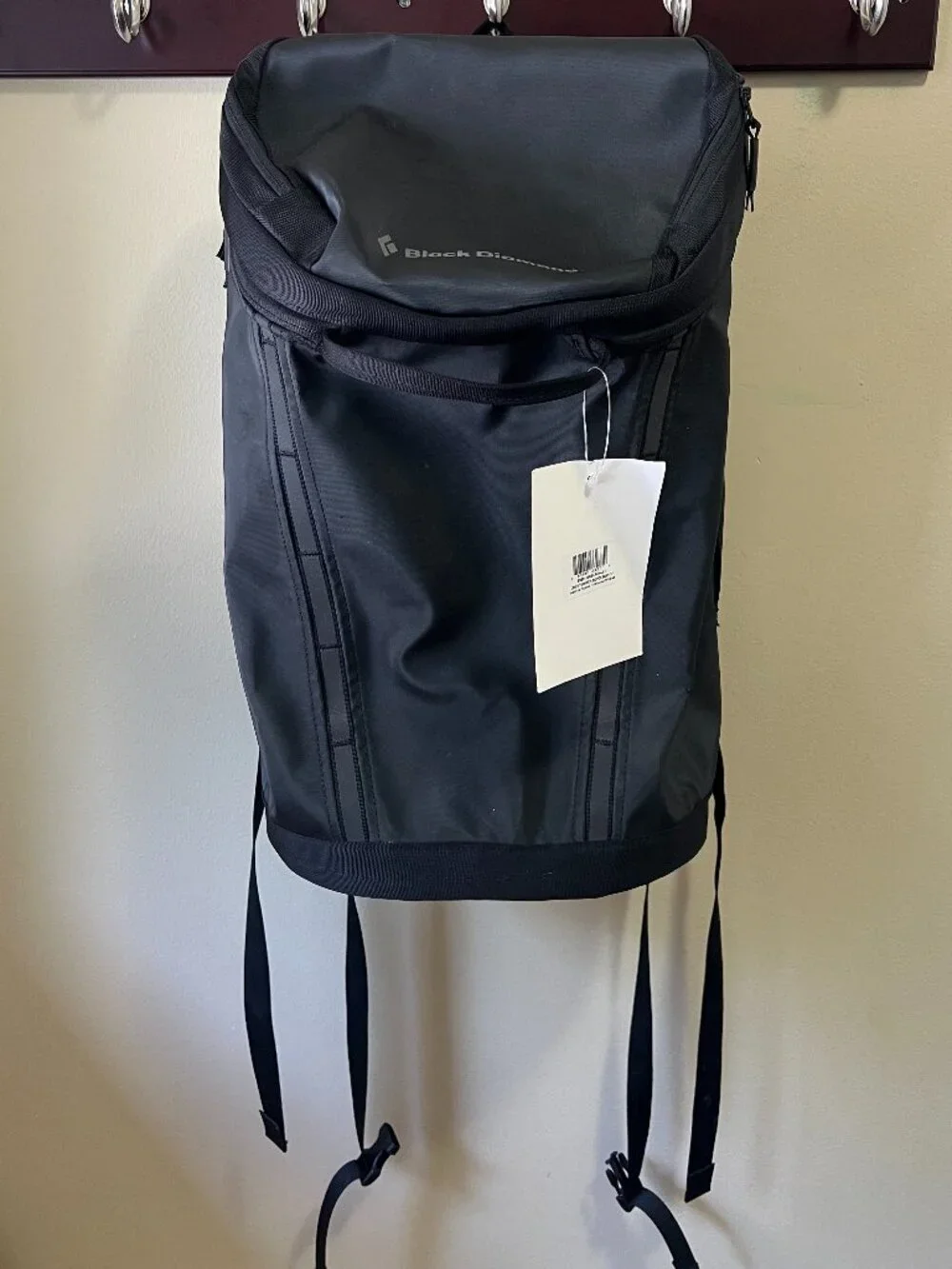 BLACK DIAMOND Creek Transit 22 Pack Black Backpack Waterproof SAMPLE